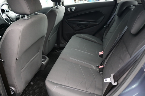 1.5 TDCi Style Hatchback 5dr Diesel Manual Euro 5 (75 ps)