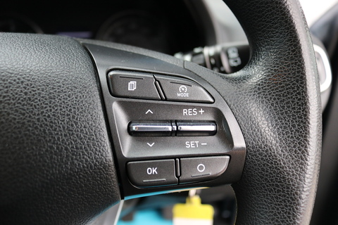 1.6 CRDi Blue Drive SE Hatchback 5dr Diesel Manual Euro 6 (s/s) (110 ps)