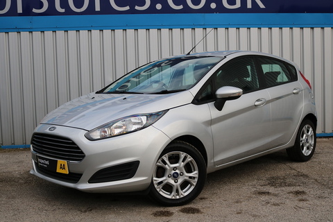 1.5 TDCi Style Hatchback 5dr Diesel Manual Euro 5 (75 ps)