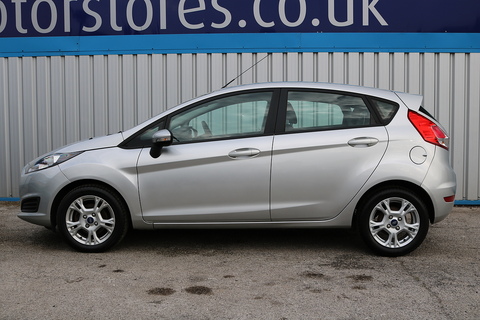 1.5 TDCi Style Hatchback 5dr Diesel Manual Euro 5 (75 ps)