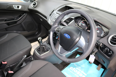 1.5 TDCi Style Hatchback 5dr Diesel Manual Euro 5 (75 ps)