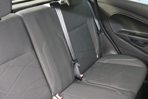 1.5 TDCi Style Hatchback 5dr Diesel Manual Euro 5 (75 ps)