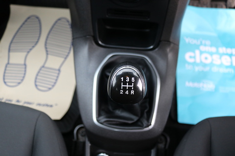 1.5 TDCi Style Hatchback 5dr Diesel Manual Euro 5 (75 ps)