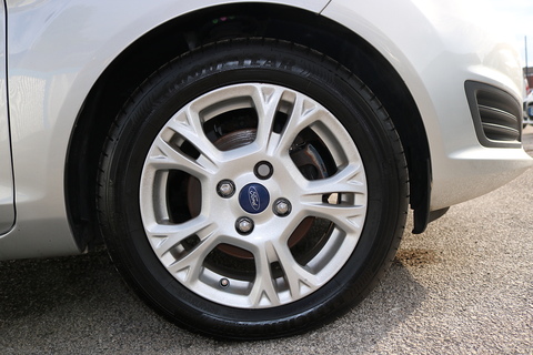 1.5 TDCi Style Hatchback 5dr Diesel Manual Euro 5 (75 ps)