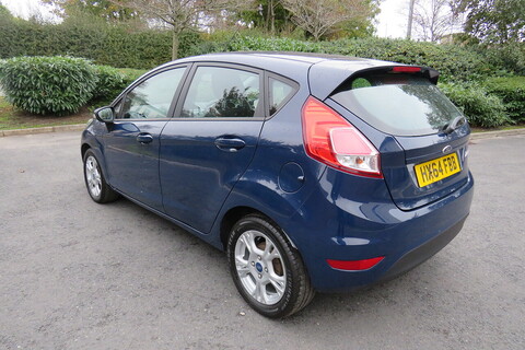 1.5 TDCi Style Hatchback 5dr Diesel Manual Euro 5 (75 ps)