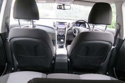 1.6 CRDi Blue Drive SE Hatchback 5dr Diesel Manual Euro 6 (s/s) (110 ps)