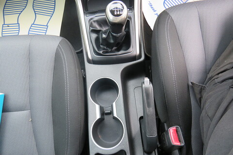 1.6 CRDi Blue Drive SE Hatchback 5dr Diesel Manual Euro 6 (s/s) (110 ps)