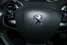 Peugeot 308 SW BlueHDi Active