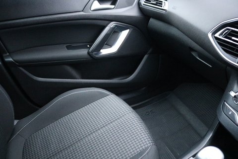 1.5 BlueHDi Active Estate 5dr Diesel Manual Euro 6 (s/s) (100 ps)