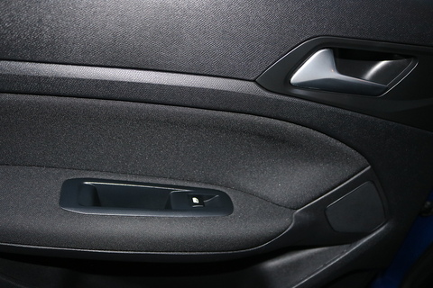 1.5 BlueHDi Active Estate 5dr Diesel Manual Euro 6 (s/s) (100 ps)