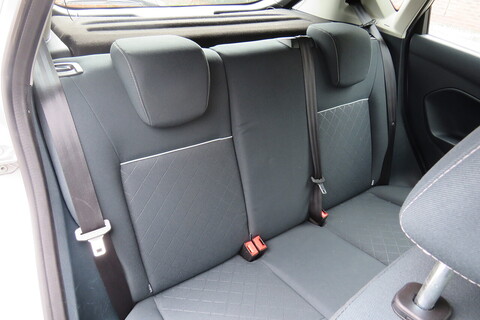 1.4 TDCi DPF Edge Hatchback 5dr Diesel Manual (107 g/km, 69 bhp)