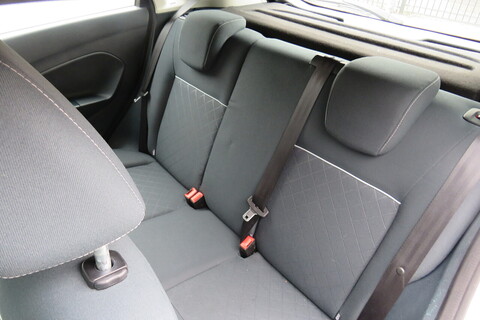 1.4 TDCi DPF Edge Hatchback 5dr Diesel Manual (107 g/km, 69 bhp)