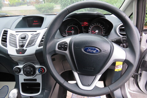 1.4 TDCi DPF Edge Hatchback 5dr Diesel Manual (107 g/km, 69 bhp)