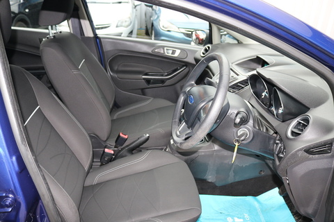 1.5 TDCi Style Hatchback 5dr Diesel Manual Euro 5 (75 ps)