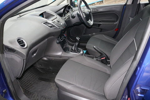 1.5 TDCi Style Hatchback 5dr Diesel Manual Euro 5 (75 ps)