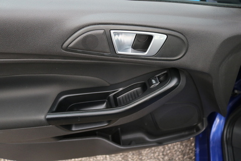 1.5 TDCi Style Hatchback 5dr Diesel Manual Euro 5 (75 ps)