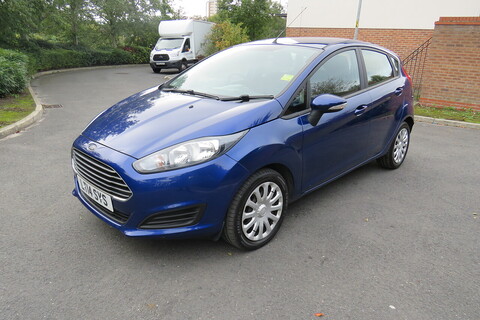 1.5 TDCi Style Hatchback 5dr Diesel Manual Euro 5 (75 ps)