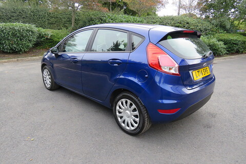 1.5 TDCi Style Hatchback 5dr Diesel Manual Euro 5 (75 ps)