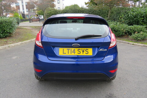1.5 TDCi Style Hatchback 5dr Diesel Manual Euro 5 (75 ps)
