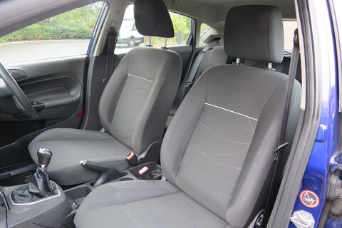 1.5 TDCi Style Hatchback 5dr Diesel Manual Euro 5 (75 ps)