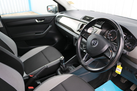 1.4 TDI SE Hatchback 5dr Diesel Manual Euro 6 (s/s) (90 ps)