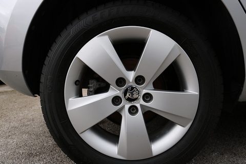 1.4 TDI SE Hatchback 5dr Diesel Manual Euro 6 (s/s) (90 ps)