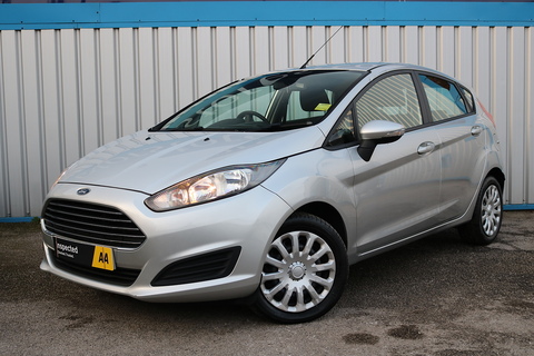 1.5 TDCi Style Hatchback 5dr Diesel Manual Euro 5 (75 ps)