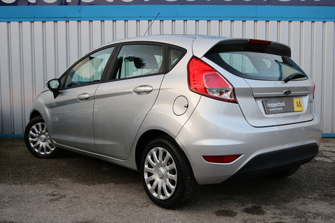 1.5 TDCi Style Hatchback 5dr Diesel Manual Euro 5 (75 ps)