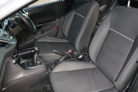 1.5 TDCi Style Hatchback 5dr Diesel Manual Euro 5 (75 ps)