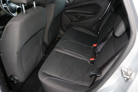 1.5 TDCi Style Hatchback 5dr Diesel Manual Euro 5 (75 ps)