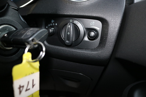 1.5 TDCi Style Hatchback 5dr Diesel Manual Euro 5 (75 ps)