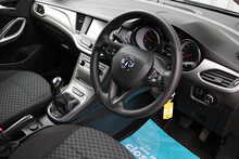 Vauxhall Astra CDTi BlueInjection Design
