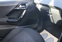 Peugeot 208 BlueHDi Access