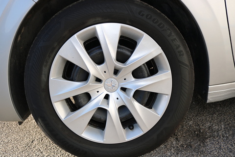 1.6 BlueHDi Access (a/c) Hatchback 5dr Diesel Manual Euro 6 (75 ps)