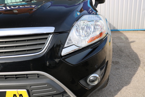 Titanium 2.5 4dr Hatchback Manual Petrol