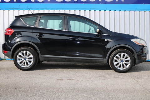 Titanium 2.5 4dr Hatchback Manual Petrol