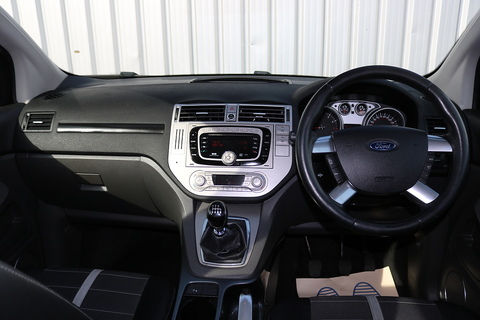 Titanium 2.5 4dr Hatchback Manual Petrol
