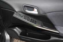 Honda Civic i-DTEC SE