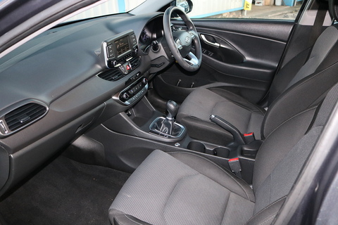 1.6 CRDi Blue Drive SE Hatchback 5dr Diesel Manual Euro 6 (s/s) (110 ps)