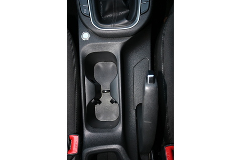 1.6 CRDi Blue Drive SE Hatchback 5dr Diesel Manual Euro 6 (s/s) (110 ps)