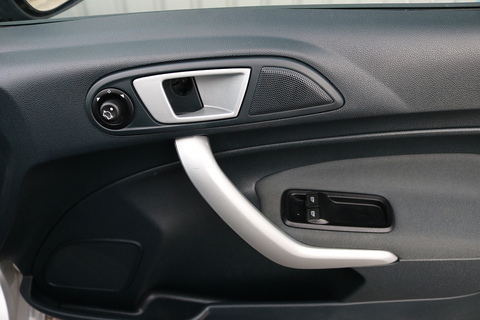 1.4 TDCi DPF Edge Hatchback 5dr Diesel Manual (107 g/km, 69 bhp)