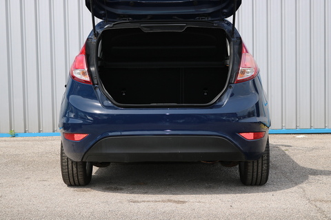 1.5 TDCi Style Hatchback 5dr Diesel Manual Euro 5 (75 ps)