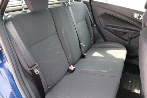 1.5 TDCi Style Hatchback 5dr Diesel Manual Euro 5 (75 ps)