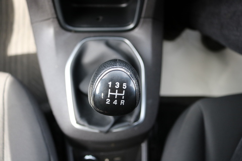 1.5 TDCi Style Hatchback 5dr Diesel Manual Euro 5 (75 ps)