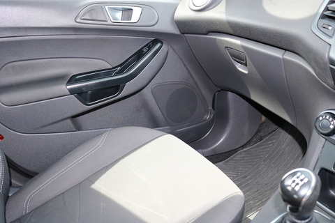 1.5 TDCi Style Hatchback 5dr Diesel Manual Euro 5 (75 ps)