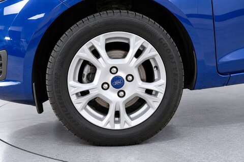 1.5 TDCi Style Hatchback 5dr Diesel Manual Euro 5 (75 ps)