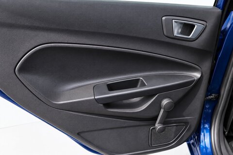 1.5 TDCi Style Hatchback 5dr Diesel Manual Euro 5 (75 ps)