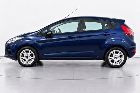1.5 TDCi Style Hatchback 5dr Diesel Manual Euro 5 (75 ps)
