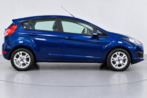 1.5 TDCi Style Hatchback 5dr Diesel Manual Euro 5 (75 ps)