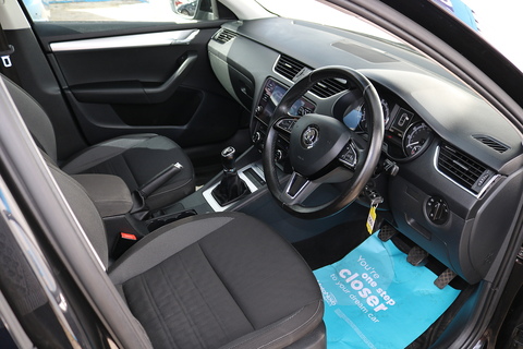 1.6 TDI SE Hatchback 5dr Diesel Manual Euro 6 (s/s) (115 ps)